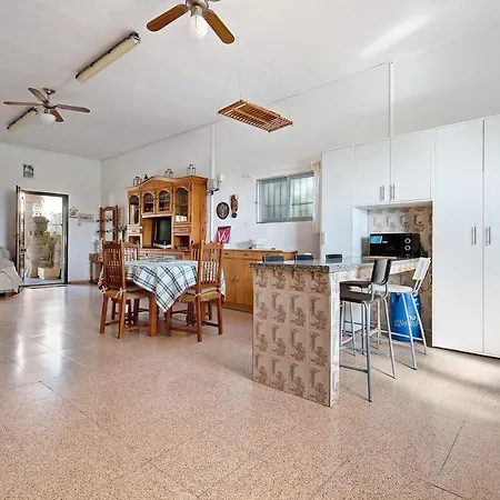 El Pizarro Holiday home